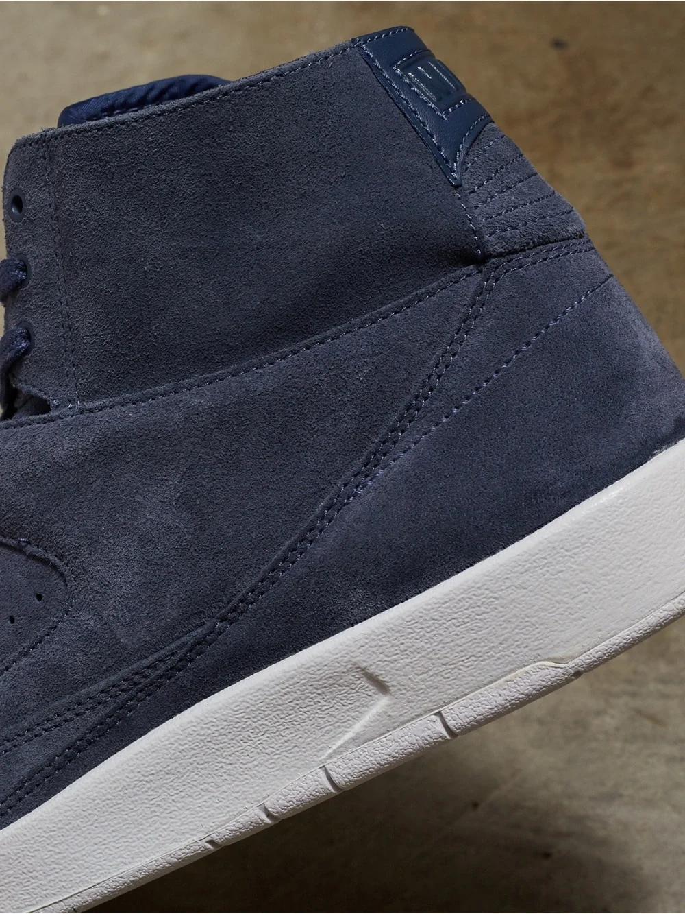 Nike Air Jordan 2 Retro Deconstructed ‘Thunder Blue’